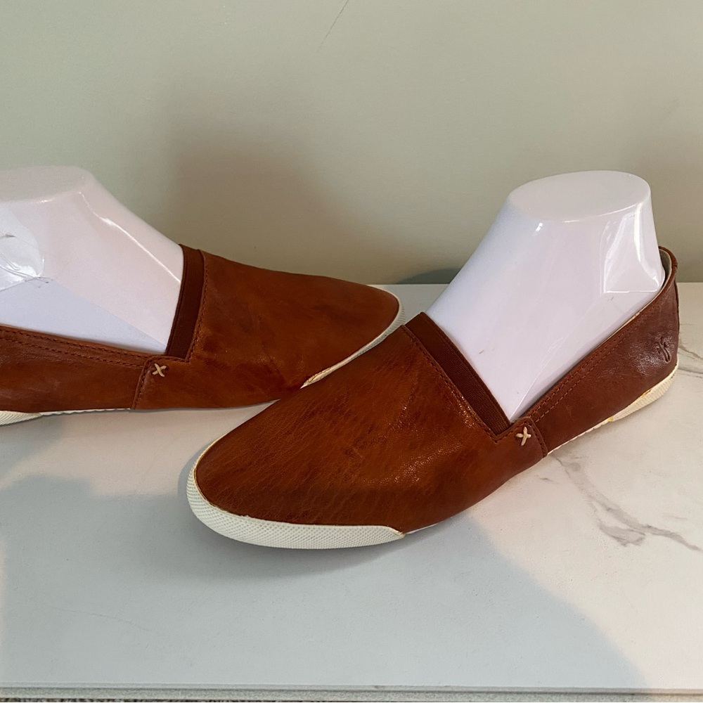 Frye Women's Brown Leather Slip-On Flats